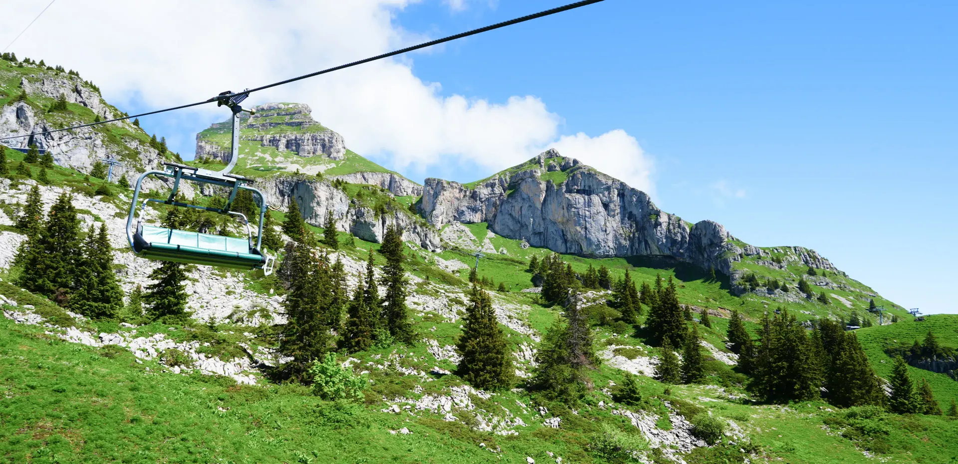 Conditions Desktop Header Big Copia